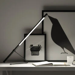 Belux Tubo-40 LED 14 Belux Tubo-40 LED -Beste Lichtgeschäft 002 Belux Tubo 40 LED Tisch ambient3 c355118f94262d5a8a052471b6419d04