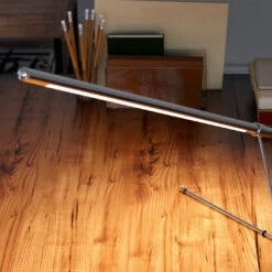 Belux Tubo-40 LED 18 Belux Tubo-40 LED -Beste Lichtgeschäft 002 Belux Tubo 40 LED Tisch ambient7 4d1106999453780333f5655e8e811b11