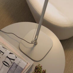 FontanaArte Volée Tavolo Piccola -Beste Lichtgeschäft 002 FontanaArte Volee Tavolo Piccola Tisch ambient2 9a7aff7a0e79645d5aa55883f9c01fa3