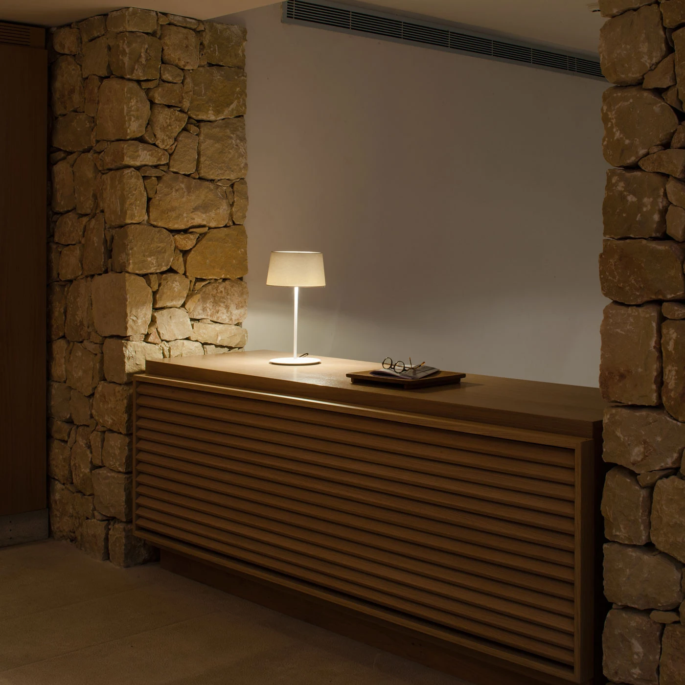 Vibia Warm 4895 Tischleuchte 4 Vibia Warm 4895 Tischleuchte – Bild 2