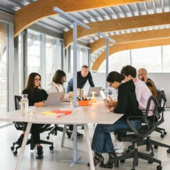 GRAU Team Cowork Color Tune -Beste Lichtgeschäft 002 grau team cowork ambient1 8f25bb8d2a62d869054c2548ff1dc977