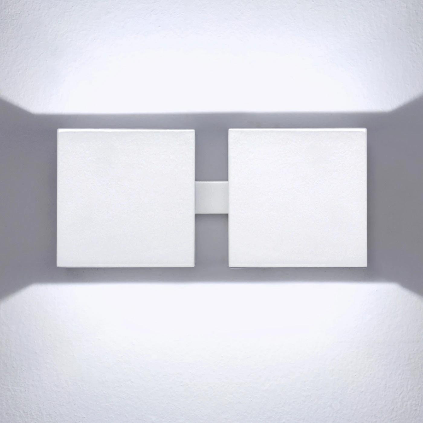 Milan Dau 80 Wandleuchte 4x DOB LED 5 Milan Dau 80 Wandleuchte 4x DOB LED – Bild 3