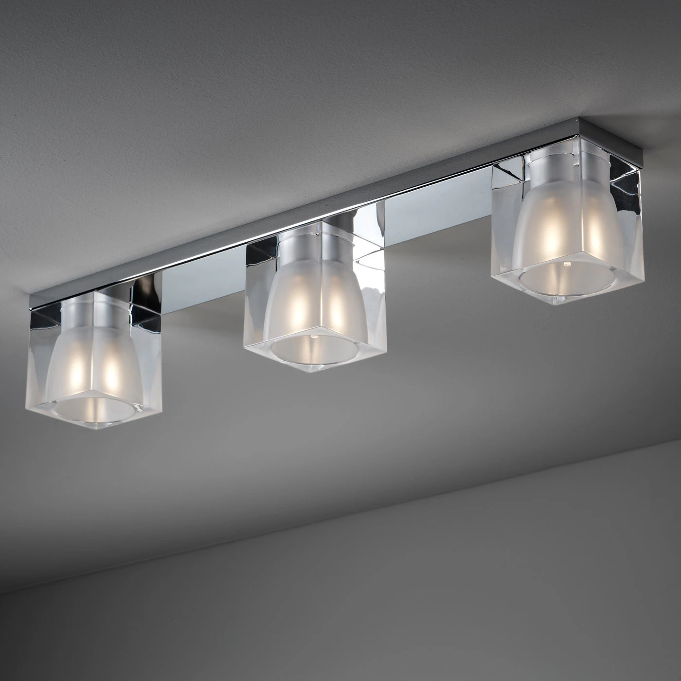 Fabbian Cubetto Soffitto 3 Luci 4 Fabbian Cubetto Soffitto 3 Luci – Bild 2