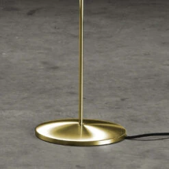 Holtkötter Fifties 6357-1 Messing -Beste Lichtgeschäft 004 Holtkoetter Fifties 6357 Messing Steh detail2 27b4cb9fd51738ff66c767472cfd81e3