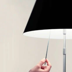 Luceplan Costanza Tavolo Alu Mit Dimmer -Beste Lichtgeschäft 004 Luceplan Costanza Tavolo Alu Tisch detail1 bc8e6b3478b35b5f8477e5ade21679bb