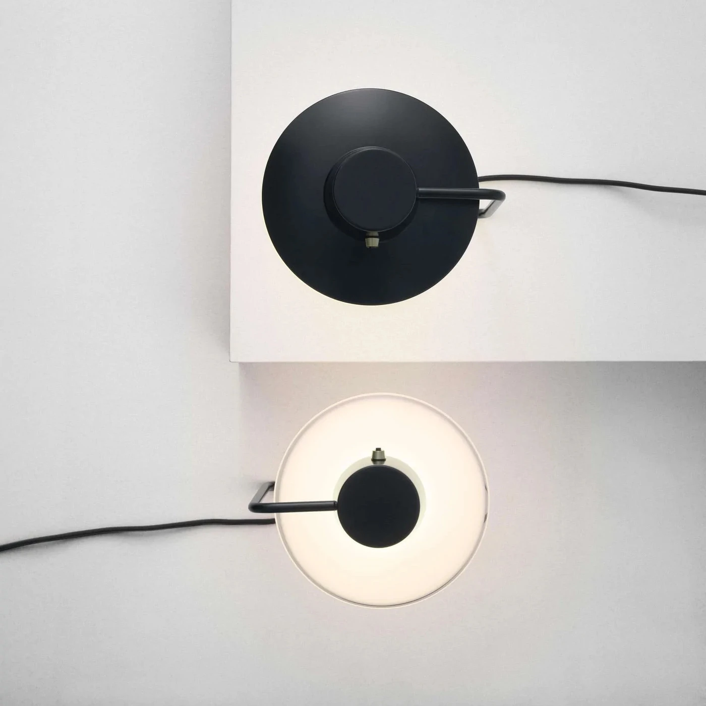 Louis Poulsen AJ Oxford Mini Table 6 Louis Poulsen AJ Oxford Mini Table – Bild 4