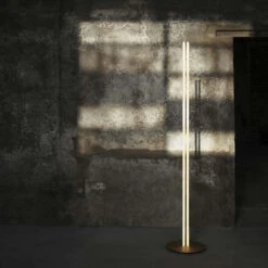 Flos Coordinates F -Beste Lichtgeschäft 005 Flos Coordinates F Steh total 109645 champagner eloxiert e3ebc092836ff93a4b477ef7850ee883