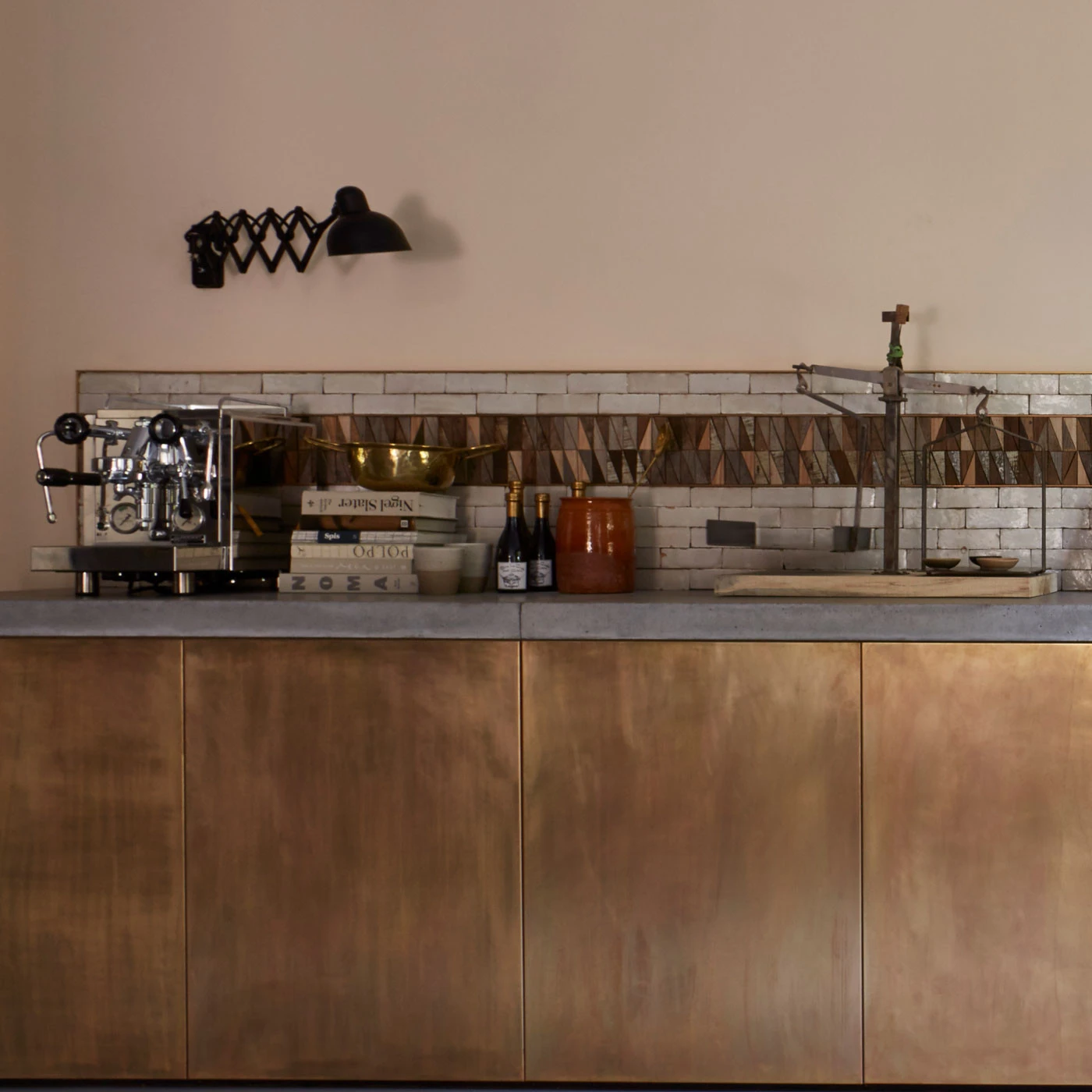 Fritz Hansen Kaiser Idell 6718-W 7 Fritz Hansen Kaiser Idell 6718-W – Bild 5