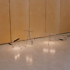 Flos To-Tie T1 -Beste Lichtgeschäft 007 Flos To Tie 1 Tischleuchte ambient 781d89ffac40d0fe051fc006c2331648