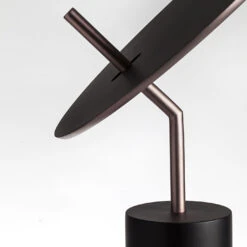 Icone Luà LG -Beste Lichtgeschäft 010 Icone Lua Lg Tisch Detail2 78486 Braun 9520309f63003cce3d24f1636f55dc94